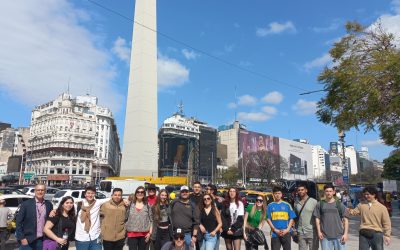 Delegación de estudiantes y académicos viajan a Argentina